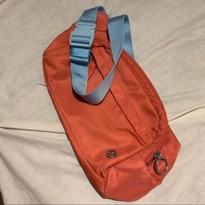 Lululemon belt bag